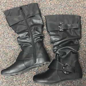 Brand new Black boots